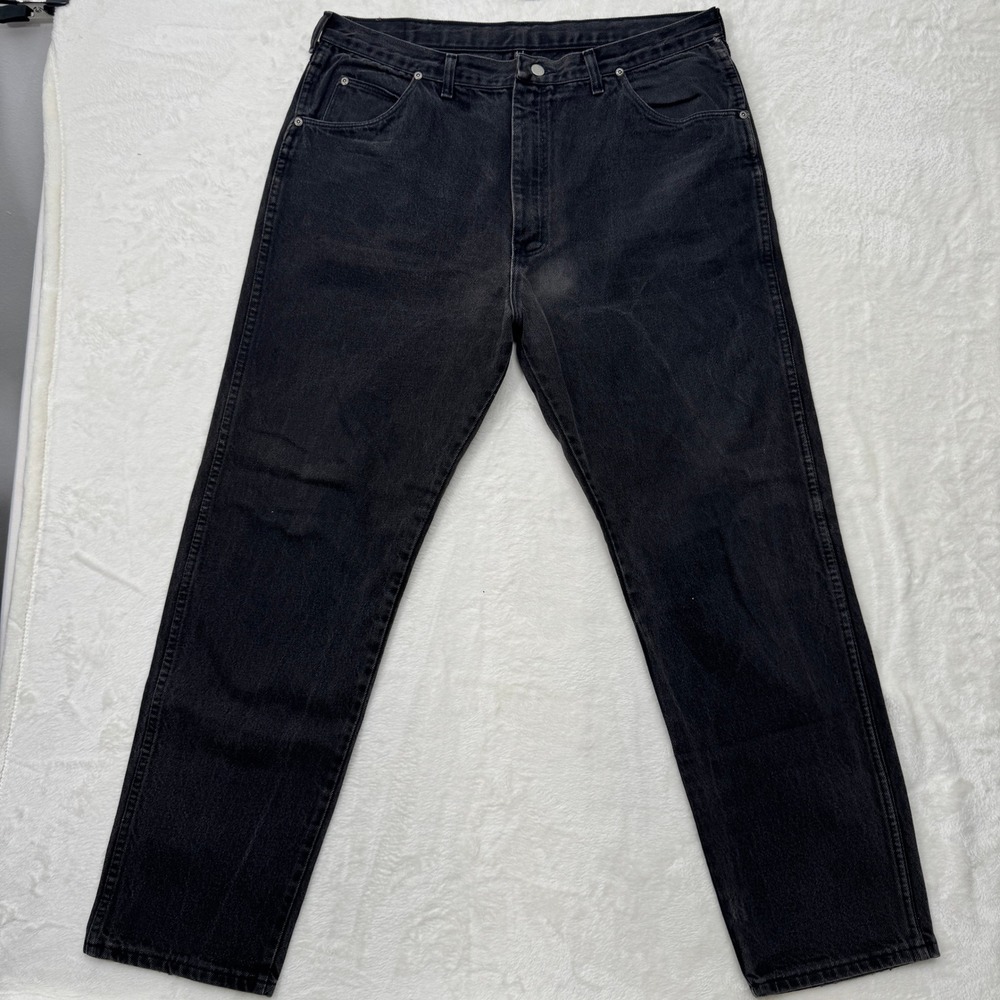 Wrangler Jeans Mens Black Authentic Straight Leg Made‎ in USA Denim